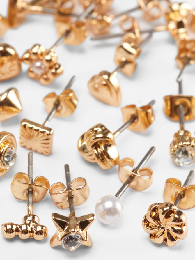20-Pack Assorted Stud Earrings - Image 2