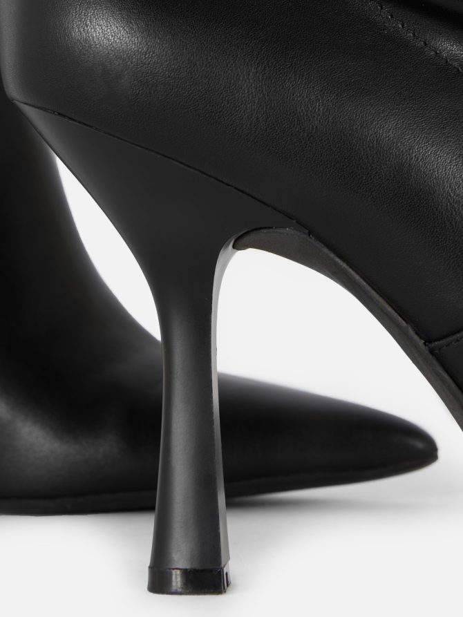 Rita Ora Knee-High Ruched Boots - Image 5
