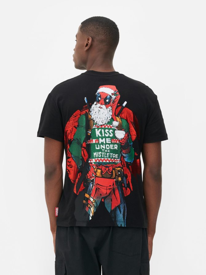 Marvel Deadpool Christmas T-Shirt - Image 4