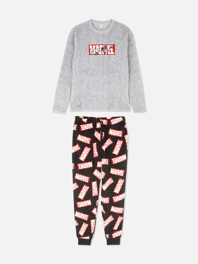 Marvel Logo Fleece Pajama Set