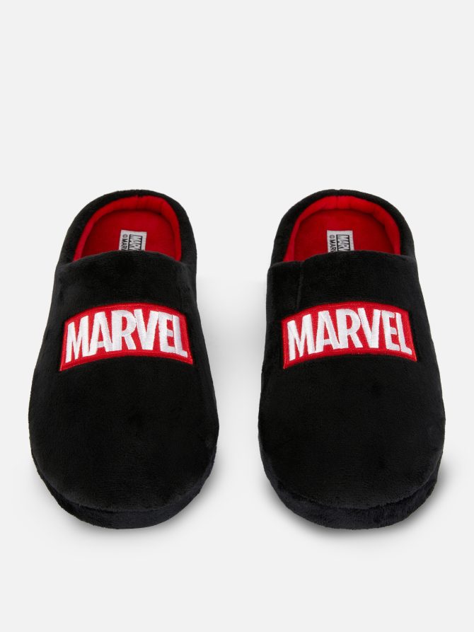 Marvel Logo Slippers - Image 2