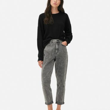 Mom Jeans