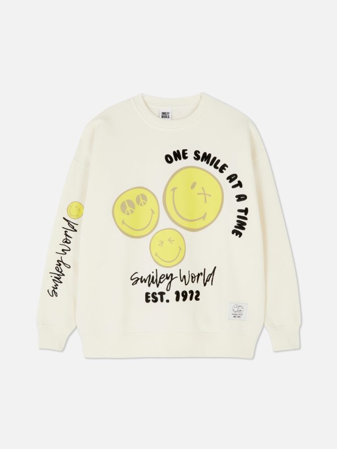 SMILEYWORLD® Oversized Sweatshirt - Image 5