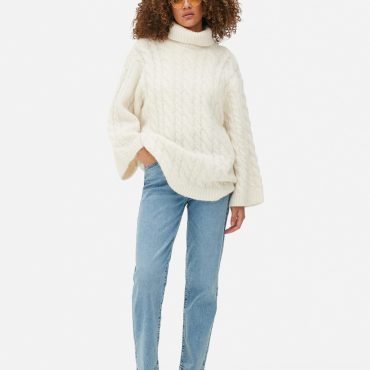 Turtleneck Cable Knit Sweater