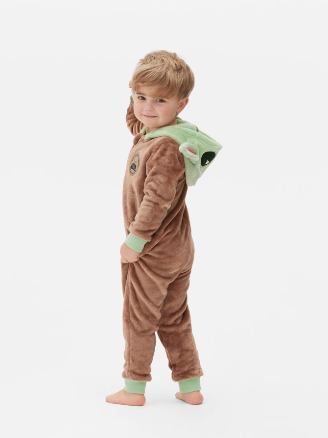 Star Wars Baby Yoda Onesie - Image 2