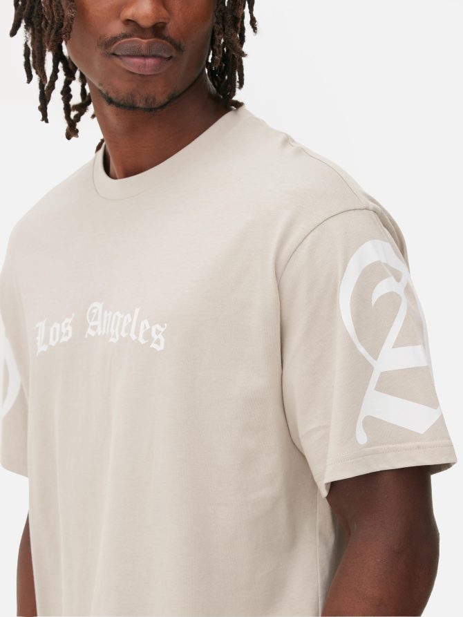 Los Angeles Graphic T-Shirt - Image 3