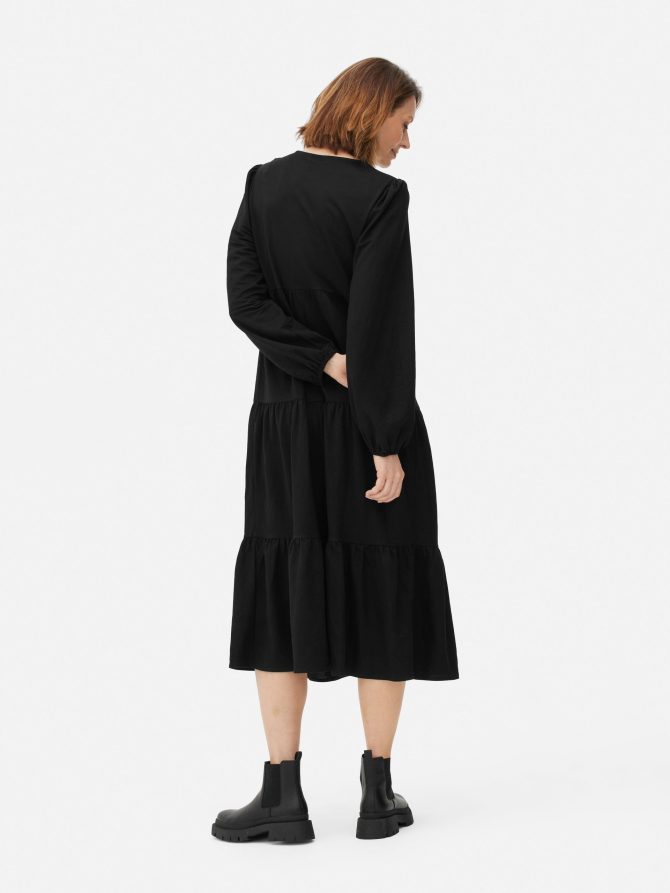 V-Neck Tiered Maxi Dress - Image 4