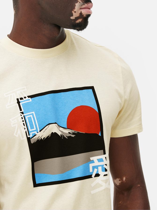 Mount Fuji Sunrise Graphic T-Shirt - Image 3