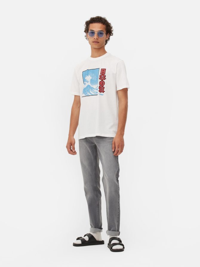 Japan Wave Graphic T-Shirt