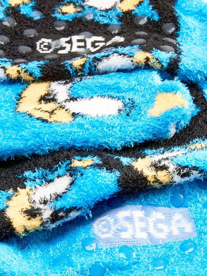 2-Pack Sonic The Hedgehog Fuzzy Socks - Image 2