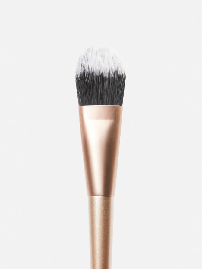 Foundation & Concealer Brush - Image 2
