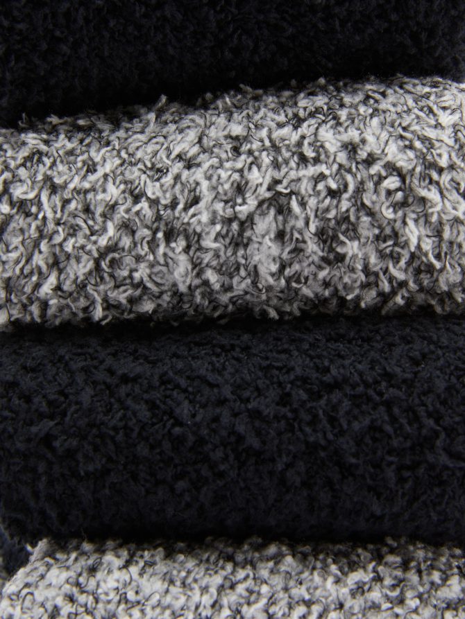2-Pack Color Block Cozy Socks - Image 2
