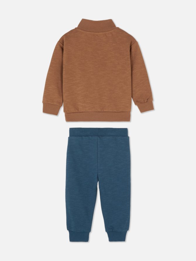 Funnel Neck Sweatshirt and Joggers Set - Image 4