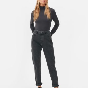 The Edit Straight Leg Jeans