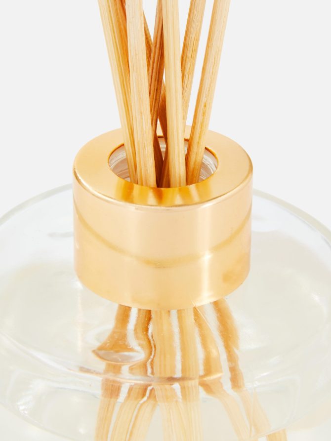 Christmas Scent Large Reed Diffuser - Image 2