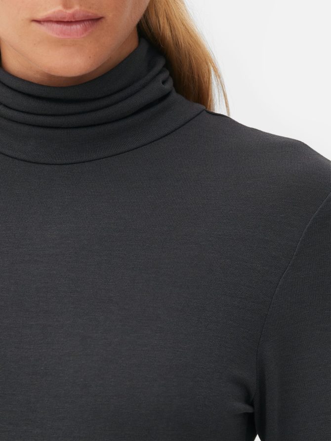 The Edit Turtleneck Sweater - Image 3