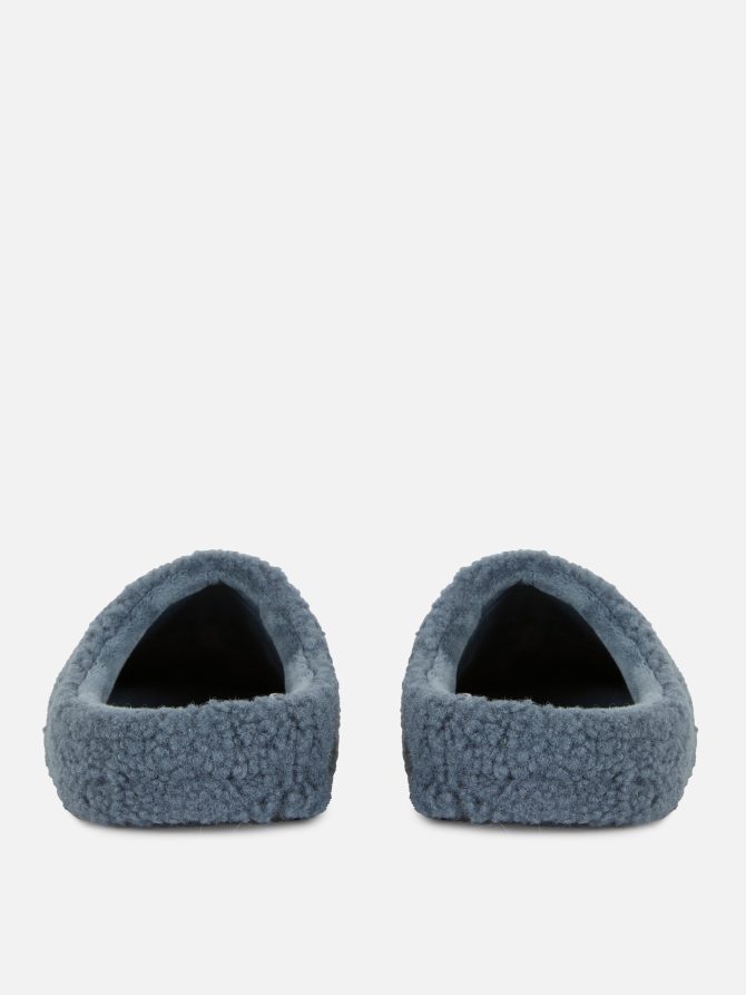 Rick and Morty Fleece Slippers - Image 3