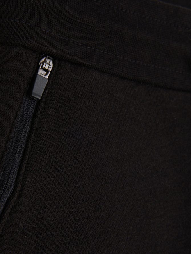 Drawstring Cargo Joggers - Image 5
