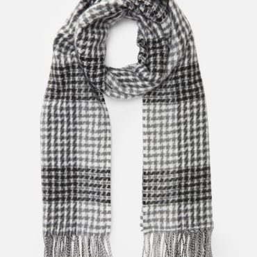 Plaid Fringed Scarf