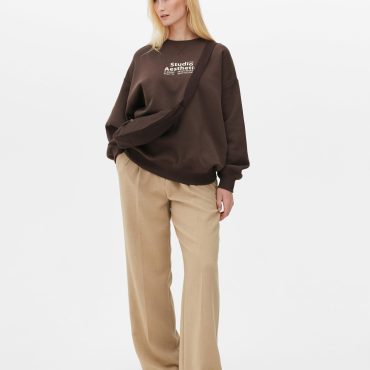 Graphic Relaxed Fit Sweatshirt