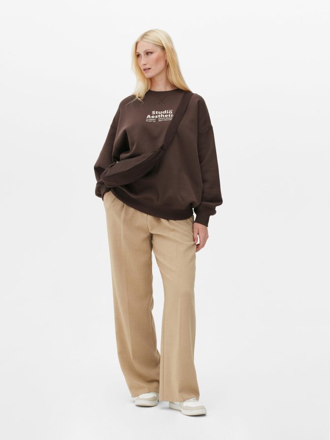 Graphic Relaxed Fit Sweatshirt