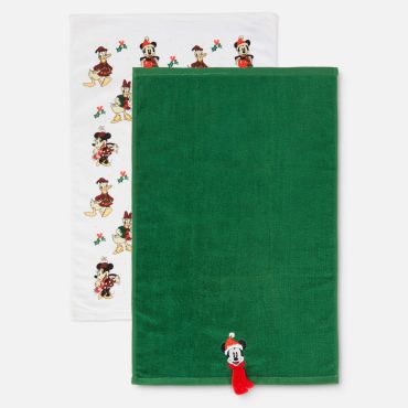 Disney's Mickey and Friends Christmas Kitchen Towels