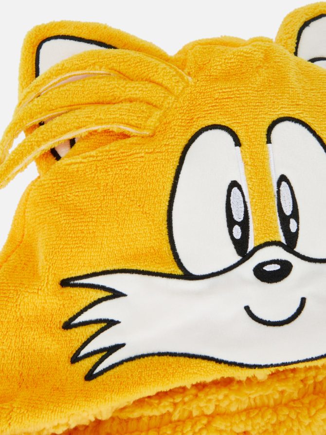 Sonic The Hedgehog Tails Hooded Blanket - Image 2