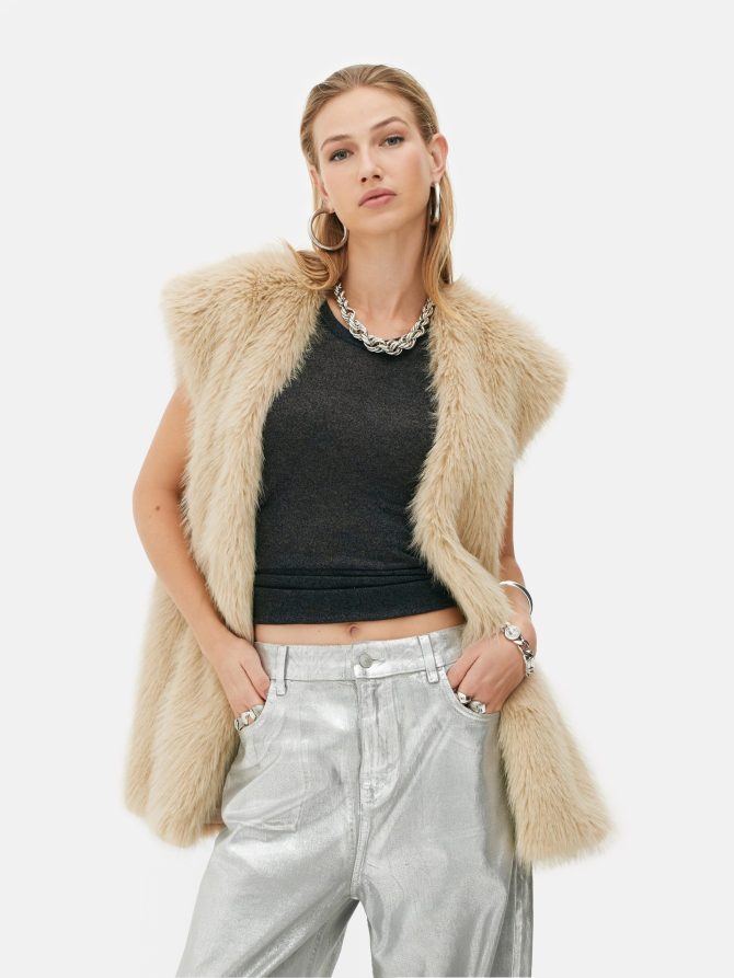 Rita Ora Faux Fur Vest - Image 2