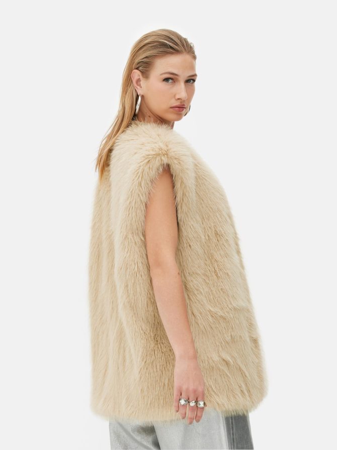 Rita Ora Faux Fur Vest - Image 4