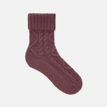 Cable Knit Coy Socks