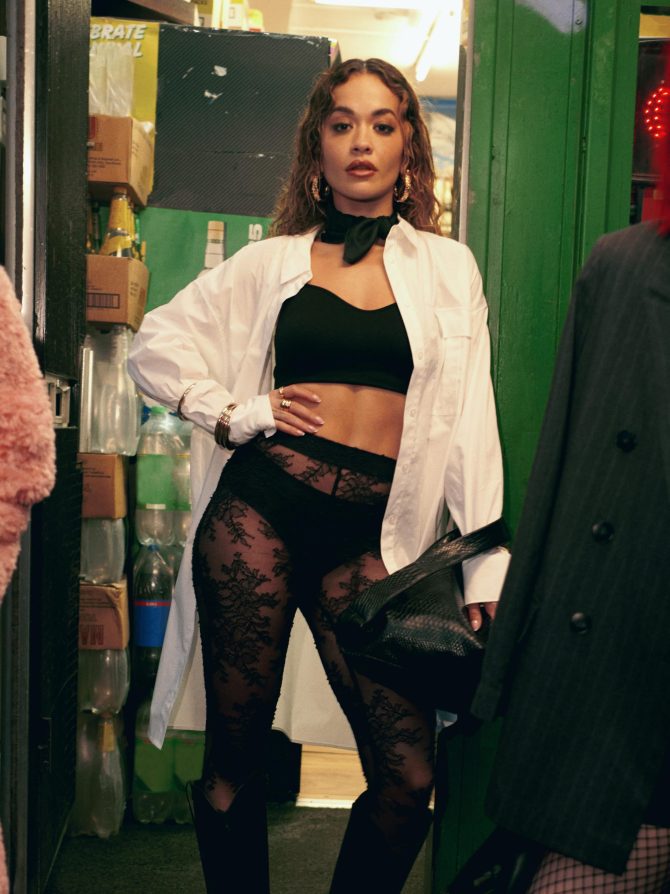Rita Ora Seamfree Cropped Cami - Image 3