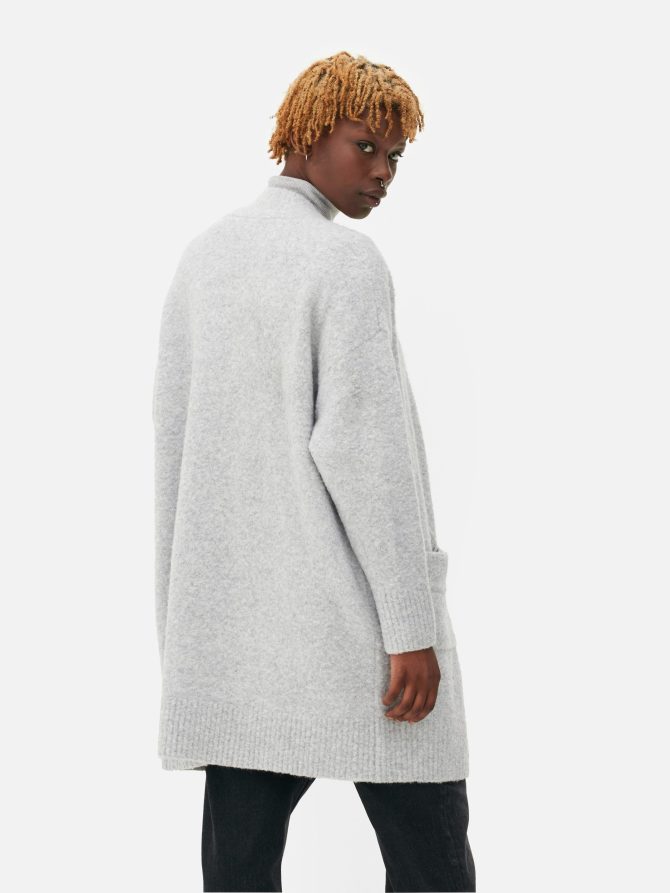 Bouclé Edge-to-Edge Cardigan - Image 4
