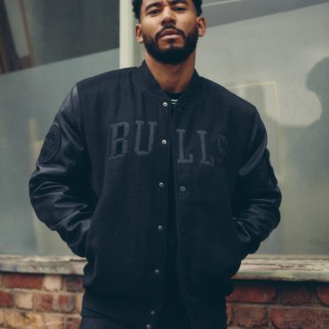 NBA Chicago Bulls Varsity Jacket