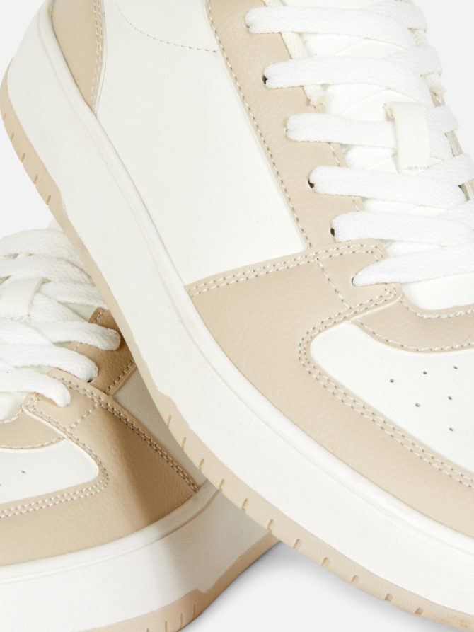 Sporty Low Tops - Image 5