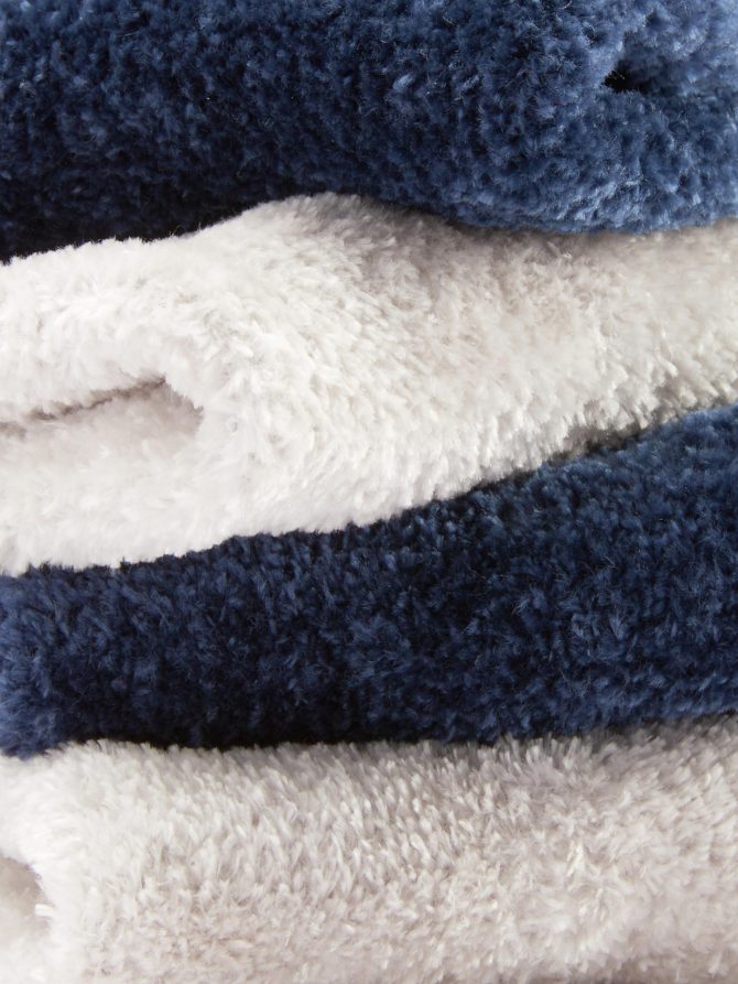 2-Pack Fleece Crew Cozy Socks - Image 2