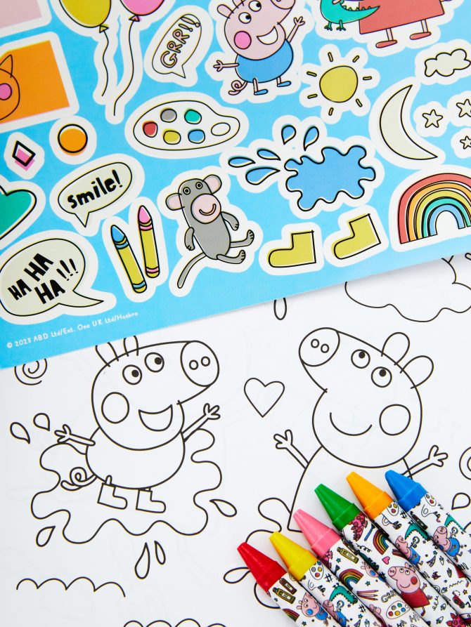 Peppa Pig Carry Along Coloring Set - Image 2