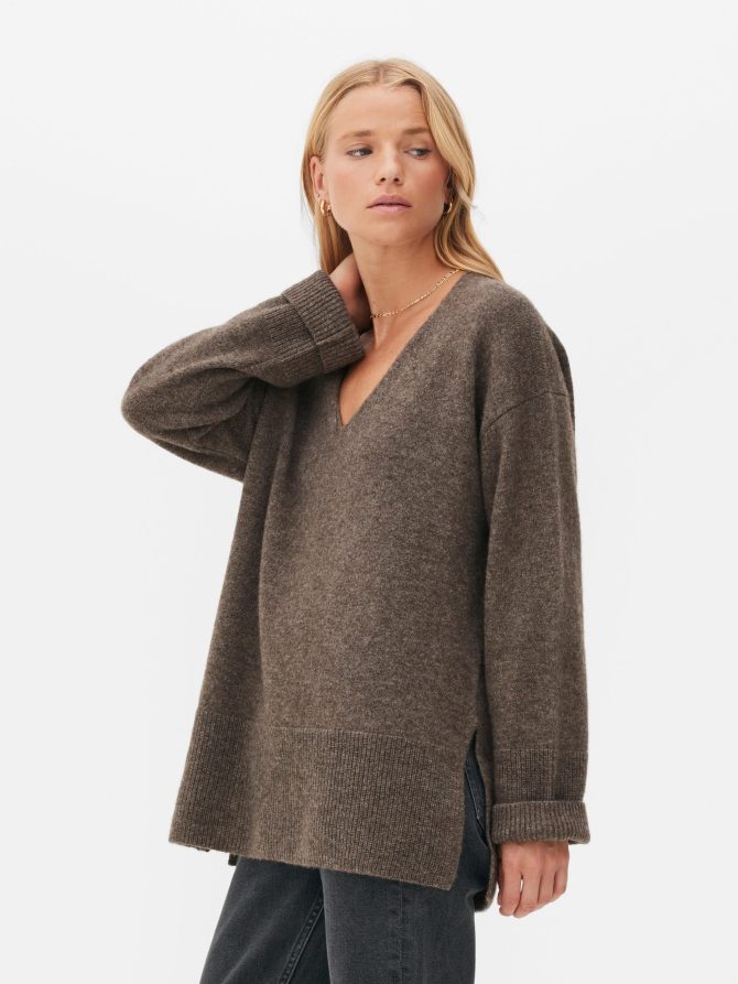 The Edit Oversized Pullover - Image 3