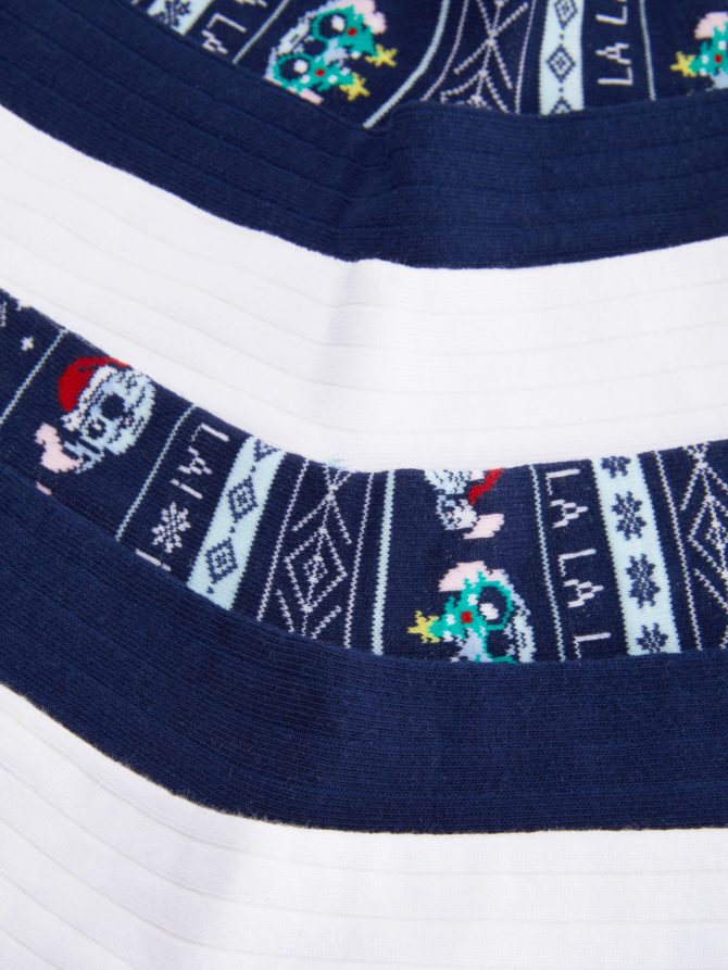 3-Pack Women's Disney’s Lilo and Stitch Christmas Crew Socks - Image 2
