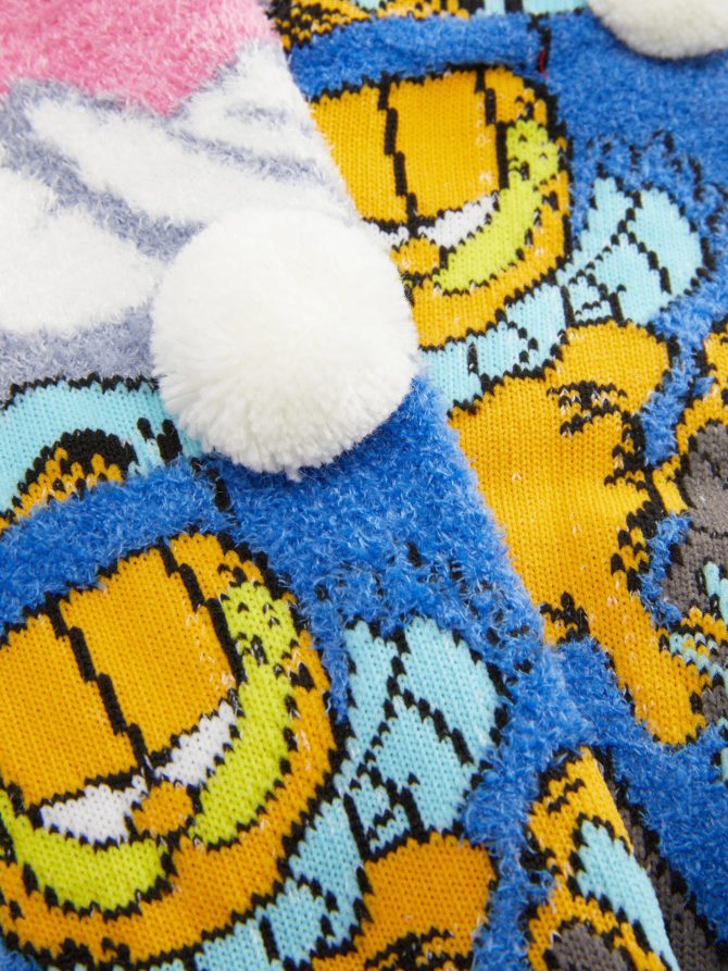 Garfield Fluffy Socks - Image 2