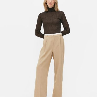 Rib Sparkle Turtleneck Top