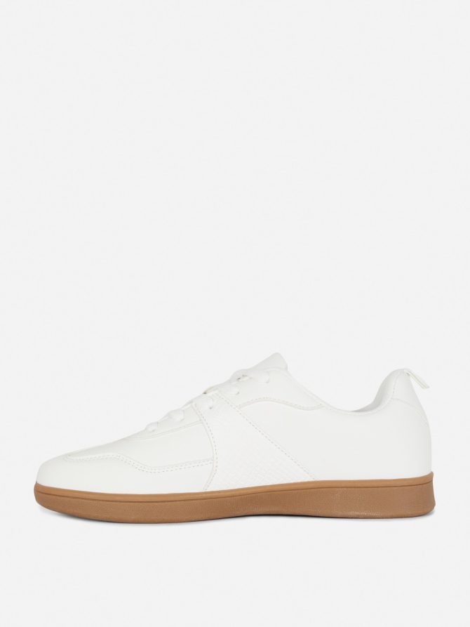Contrasting Sole Low Tops - Image 4