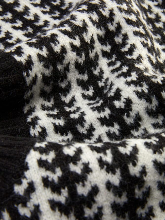 Fair Isle Hood - Image 2