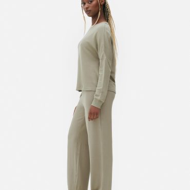 Sweatshirt and Joggers Set