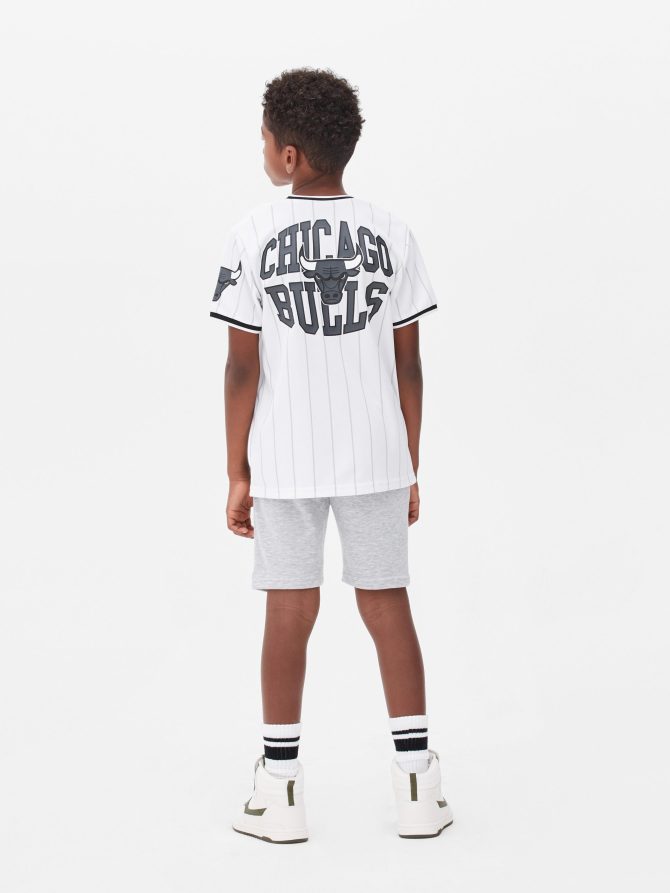 NBA Chicago Bulls Striped T-Shirt - Image 2