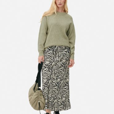 Relaxed Fit Sweater