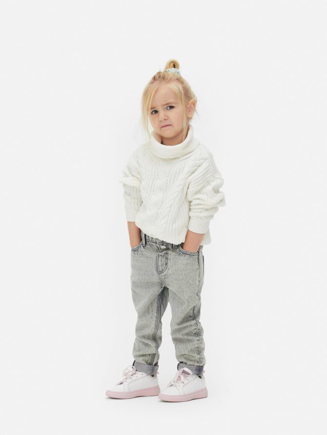Relaxed Fit Jeans