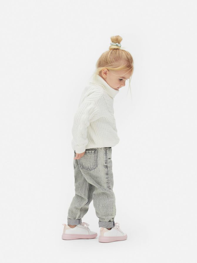 Relaxed Fit Jeans - Image 2
