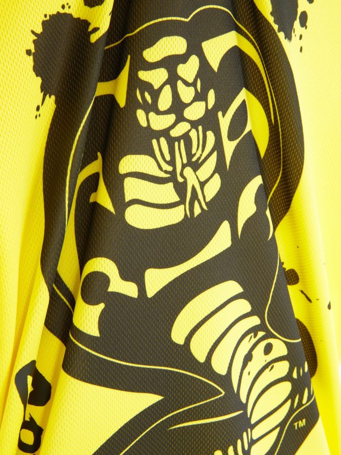 Cobra Kai Logo T-Shirt - Image 5
