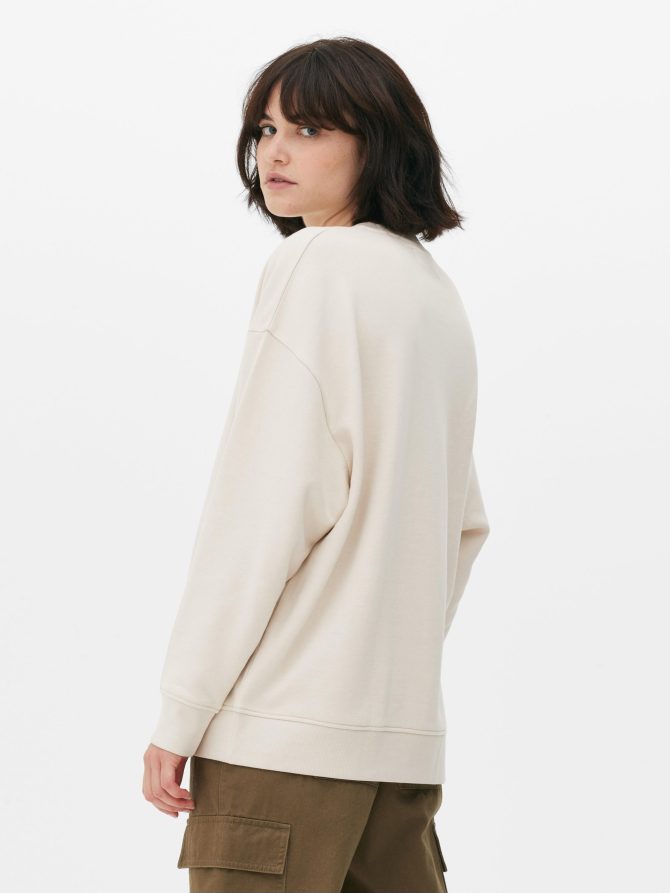 Gustav Klimt Graphic Sweatshirt - Image 4