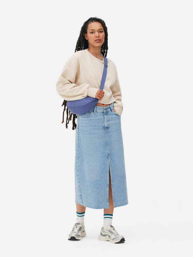 Exposed Hem Cropped Crew Sweatshirt